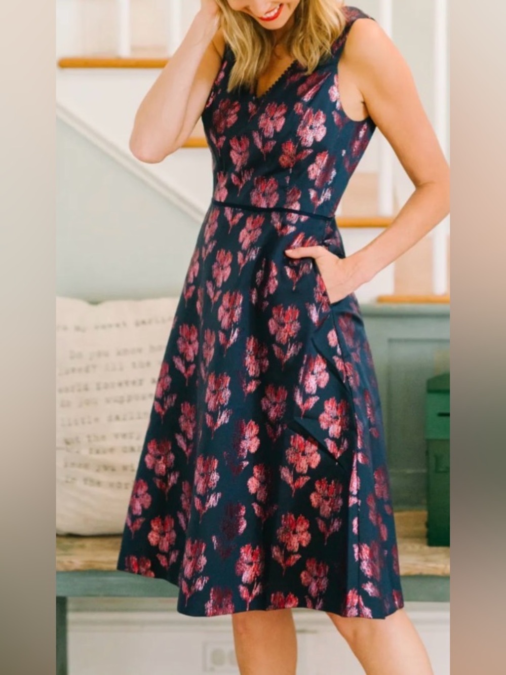 Draper James NWT JACQUARD Dress Navy with Metallic Pink Floral. Pit-pit20 (mix51